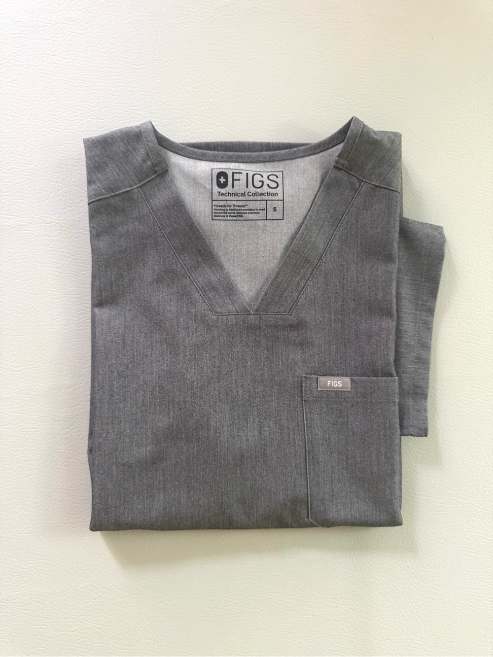 Figs Men’s Chisec Scrub Top Graphite Grey Heather Sz Small - New - Style TM3000